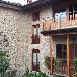 https://casa-mary-apartments.it-lombardy.com